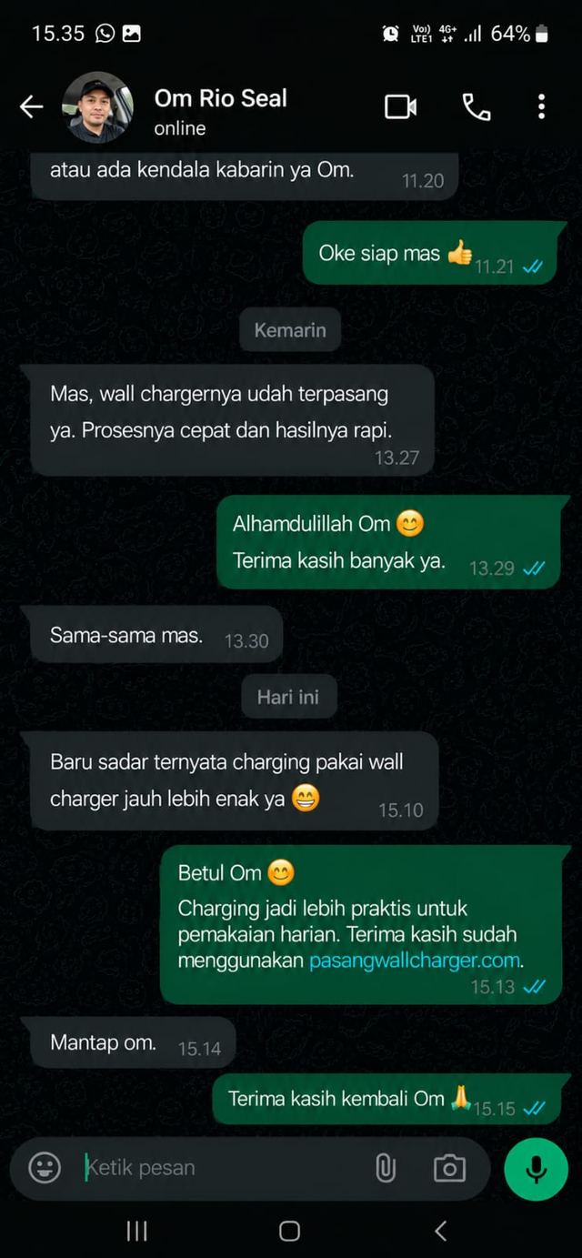 Screenshot percakapan WhatsApp dengan Rio, Pemilik Hyundai SEAL di Depok